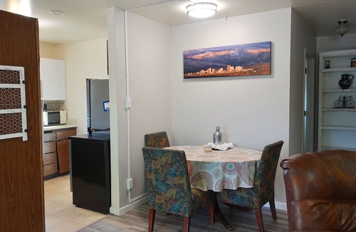 Old Southwest House | Quiet Bungalow in South West Reno.