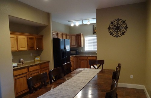 Mesquite Condo | QUIET, FULLY FURNISHED CONDO FOR SNOWBIRDS AND GOLFER GETAWAYS, FREE INTERNET