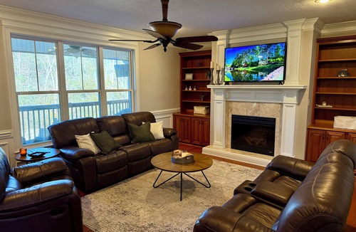 Riverwood Plantation House | Quiet Golf Community Gem: 4BR Masters Week Rental with Modern Comforts