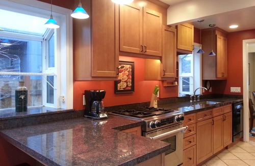 Magnolia House | Quiet Magnolia home, minutes to downtown and attractions
