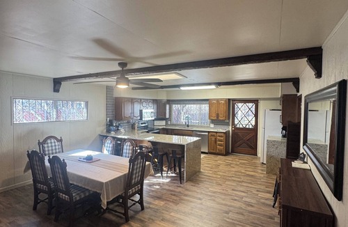 Pinetop-Lakeside Cottage | Rainbow Lake Family Cottage, Huge Bunk Room, Direct Pier Access