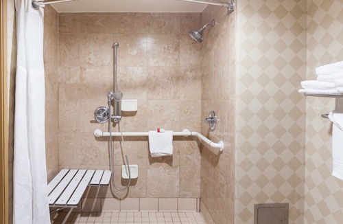 National City Hotel | Ramada by Wyndham San Diego National City