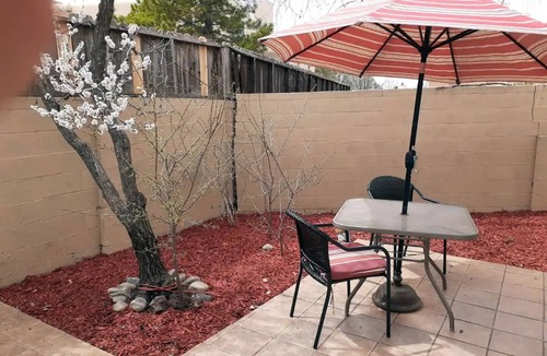 Santa Fe House | Randy's Roost - Private unit within an artists home/studio and gallery.