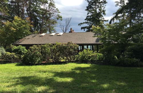 Marrowstone House | Rare Beauty - Idyllic Beachfront Island Home - 5 Star Architectural Gem