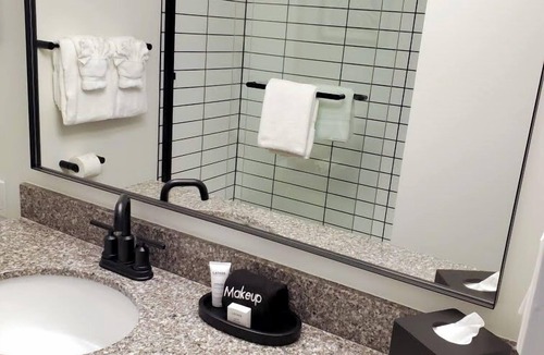 The Dalles Hotel | Rayland Hotel