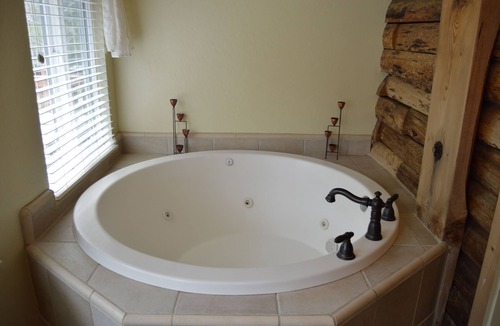 El Portal Hotel | Red Bud Lodge