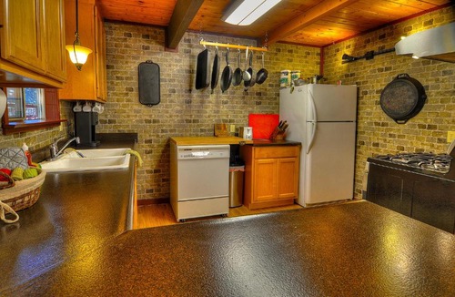 Skykomish House | Red Hawk Hideaway - Two Bedroom Cabin