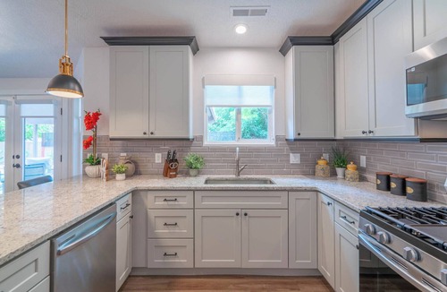 Ivins House | Red Mountain Oasis Entire home Pet Friendly 5 minutes- Snow Canyon Park-Tuacahn
