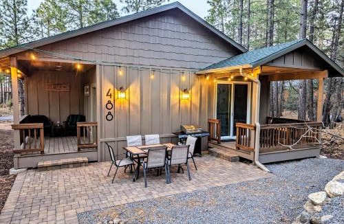 Pinetop House | Relax & Recharge in Cozy Pinetop 2BR Retreat