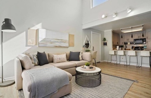 Serra Mesa Condo | Relaxing Homey-Bright & Spacious