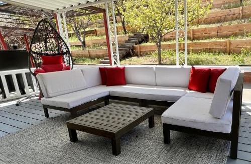 Northwest Reno House | Reno 3BR Home · Graduation & Spring in Reno
