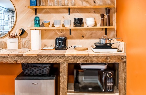 Canyon Rim House | Renovated vacation home with hot tub, central AC, gas grill, & washer/dryer