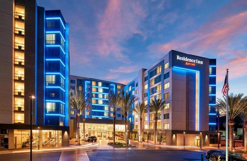 Anaheim Resort Hotel | Residence Inn by Marriott at Anaheim Resort/Convention Center