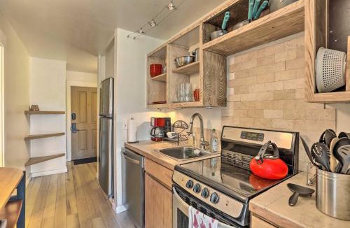 Bend House | Resort Condo Retreat ~ 6 Mi to Downtown Bend!