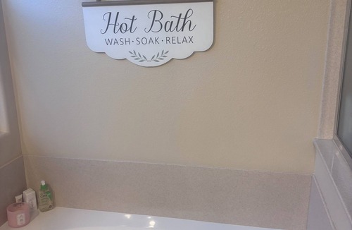 Reno House | Rest & Relax Cozy Western Luxe Stay