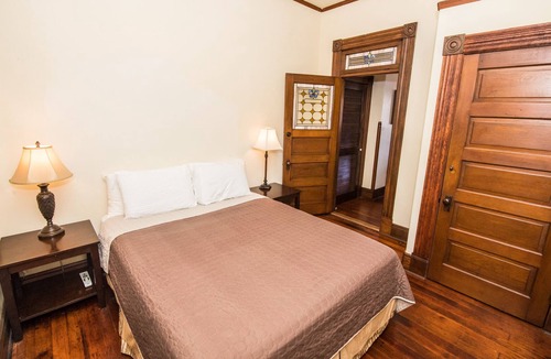 Cortez Hill House | Restored Victorian Downtown 2 Bedroom