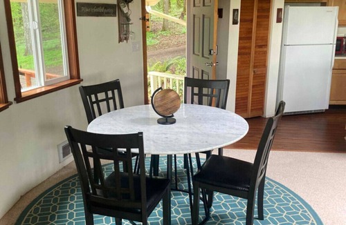 Amity House | Retreat to wine country
