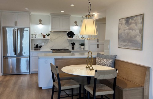 North of Montana Condo | Right on the beach! Sand and Ocean just outside your door!