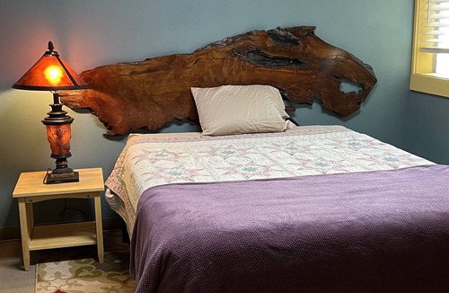Umatilla House | RIVER LODGE- This property has shared living space and perfect for business stay