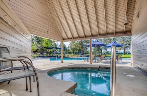 Century West House | River Ridge 316A