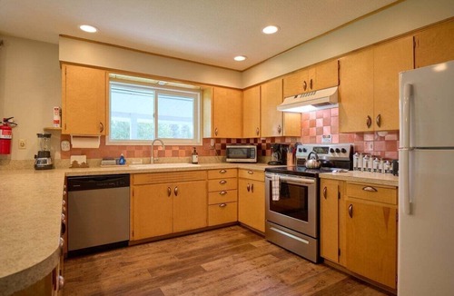 Peshastin House | River's Peace -Easy access to Leavenworth.