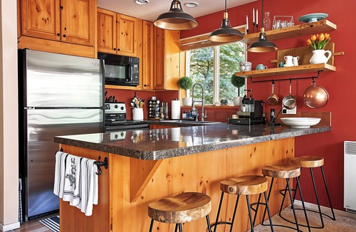 Ardenvoir House | Riverfront Chalet near Lakes, Mtns. & Leavenworth