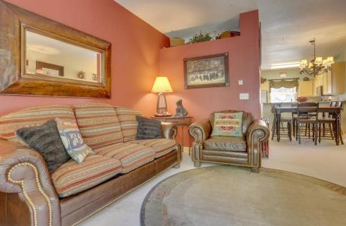 Government Camp House | Riverfront mountain townhouse with pool & hot tub patio & easy ski access