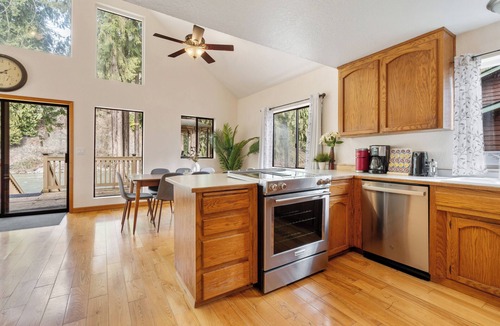 Granite Falls House | Riverfront w/Cedar Hot tub, Sauna, Movie Theatre