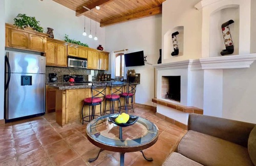 Playas de Rosarito Apartment | Rosarito Puerto Nuevo Surf 1BR casita and pool