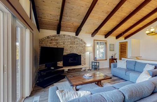 Rockaway Beach House | Rockaway Beach House