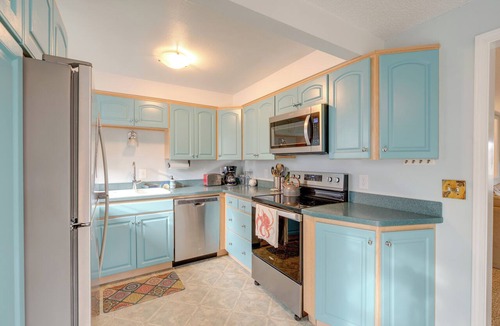 Rockaway Beach Cottage | Rockaway Beach Vacation Rental: Walk to Ocean