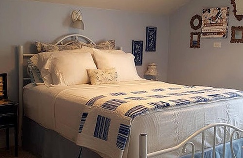 John Day Cabin | Romantic Vacation Rental in the Country near John Day, Oregon