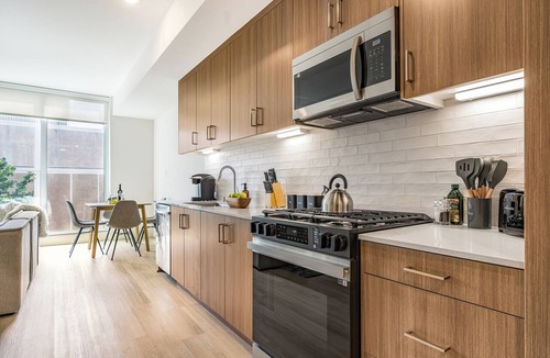 Downtown San Diego Apartment | Rooftop Spa + Fitness Studio + BBQ Area | Walk to Dining & Waterfront | Ancora