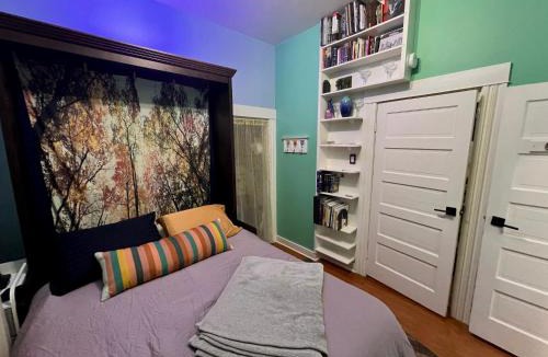 Mount Baker House | Room at 4114