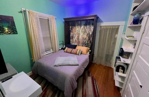 Mount Baker House | Room at 4114