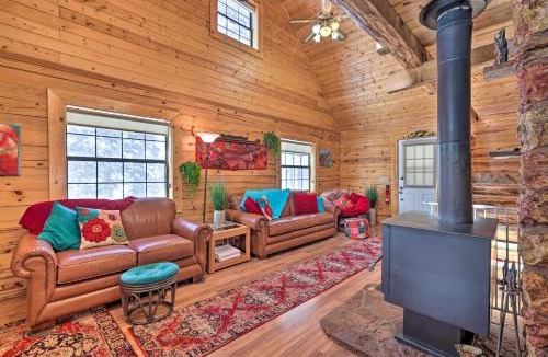 Meadow View Heights House | Rustic Duck Creek Village Cabin w/Fire Pit!