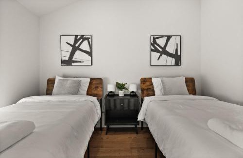 West End House | Ruston Luxe House, 3 Bed 3 Bath, NEW Home in Ruston, WA