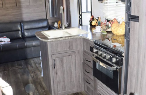 Hemet House | RV, quiet place in the mountain