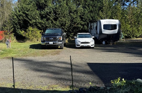 Seabeck RV Rental | RV SPACE:Tired of crowded, noisy RV parks? 5 private country acres with hookups.