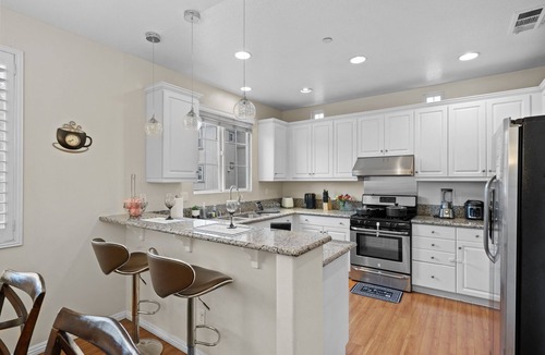 El Monte House | SALE Jie’s Home –Spacious 4B Home for Life & Rest