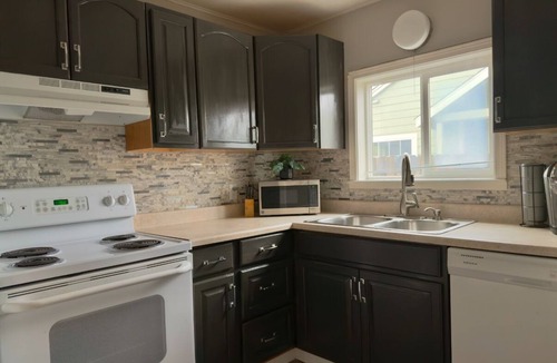 Salem House | Salem Cozy Casita Rio