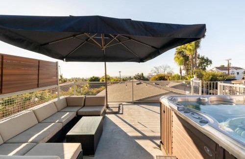Encinitas House | San Diego Staycation Home with Hot Tub Ocean Views