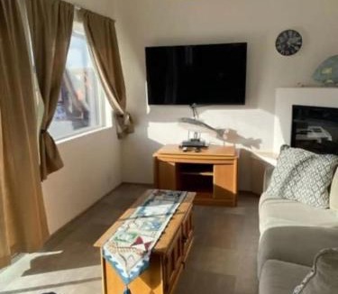 Smith River House | Sand Castle - Ocean Cabin 25 W Private Jacuzzi