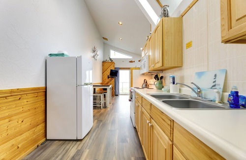 Waldport Cottage | Sanderling Sea Cottages, Unit 11