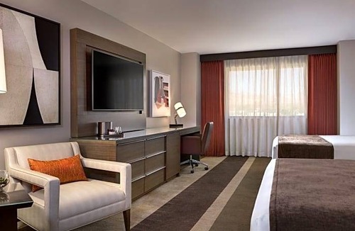 Centennial Hills Hotel | Santa Fe Station Hotel & Casino