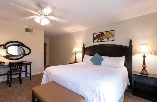 San Diego Country Estates Hotel | Scenic Retreat | 2 Units w/Full Kitchen & Balcony | Pool Access & Free Parking