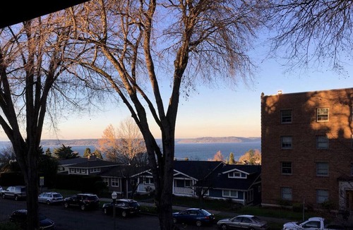 North End Condo | Sea View Best Area No Stairs Jacuzzi Bath WD Balco