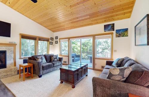 Arch Cape House | Seabreeze Retreat