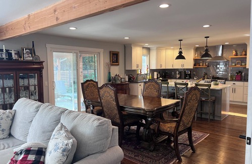 Seattle Metro Area House | Seattle Escape 3BR w/AC 10 Min to SEA