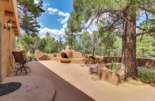 Ramah Cottage | Secluded Ramah Cottage: Patios & Outdoor Fireplace